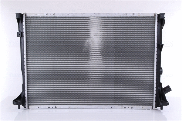 63976A NISSENS Радиатор, охлаждение двигателя (фото 2)