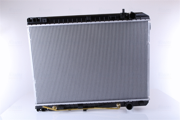 66759 NISSENS Радиатор, охлаждение двигателя (фото 1)