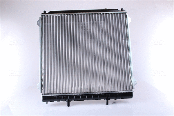 67483 NISSENS Радиатор, охлаждение двигателя (фото 2)