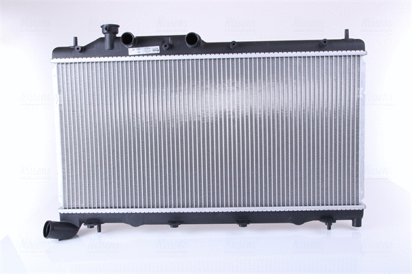 67737 NISSENS Радиатор, охлаждение двигателя (фото 1)