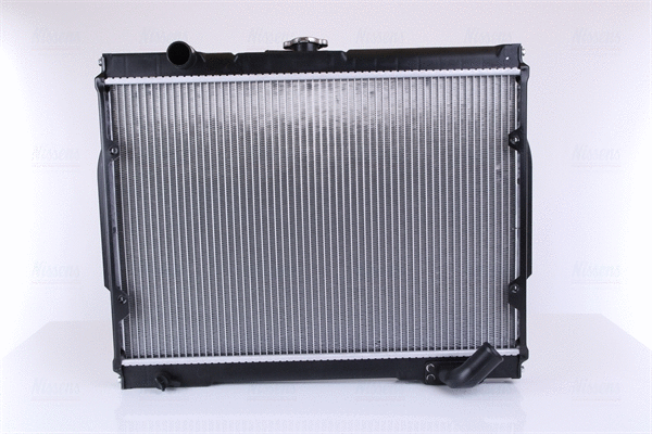 68156 NISSENS Радиатор, охлаждение двигателя (фото 1)