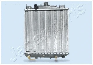 RDA143031 JAPANPARTS Радиатор, охлаждение двигателя (фото 1)