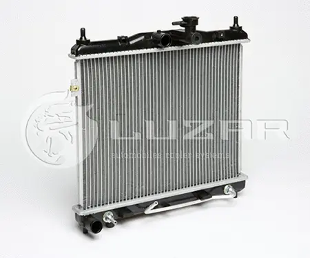 LRc HUGz02235 LUZAR Радиатор, охлаждение двигателя (фото 1)