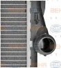 Превью - 8MK 376 716-251 BEHR/HELLA/PAGID Радиатор охлаждения двигателя (фото 7)