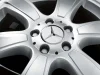 Превью - B66470206 MERCEDES Колпачок ступицы колеса Mercedes цвета стерлинговое серебро с хромированным логотипом (фото 5)