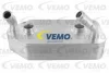 V15-60-6016 VEMO масляный радиатор, двигательное масло