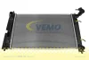 V70-60-0001 VEMO Радиатор охлаждения двигателя