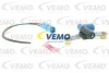 V46-72-0215 VEMO Датчик импульсов