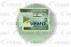Превью - V22-73-0015 VEMO Выключатель, привод сцепления (Tempomat) (фото 2)