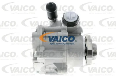 V10-0576 VAICO Гидравлический насос, рулевое управление