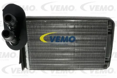 V15-61-0008 VEMO Теплообменник, отопление салона