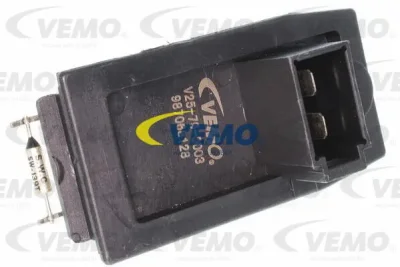 V25-79-0003 VEMO Регулятор, вентилятор салона