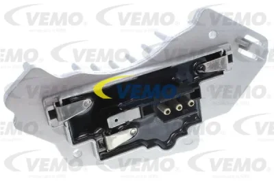 V30-79-0006 VEMO Регулятор, вентилятор салона
