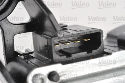 Двигатель стеклоочистителя VALEO 404726