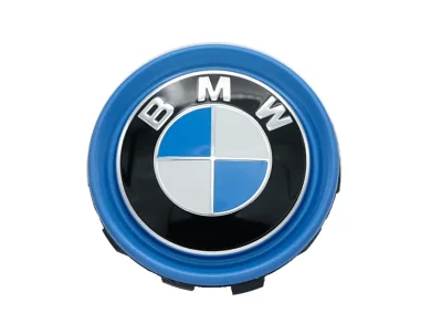 Центральная крышка ступицы литого диска BMW с синим ободком BMW 36136852052