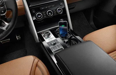Зарядное устройство Land Rover для iPhone® 5, 5c, 5s, SE, 6, 6s, SE и 7 LAND ROVER VPLRV0119