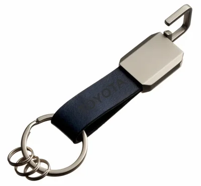 Кожаный брелок Toyota Logo Keychain, Metall/Leather, Blue/Silver, NM TOYOTA FKBLT05BLU
