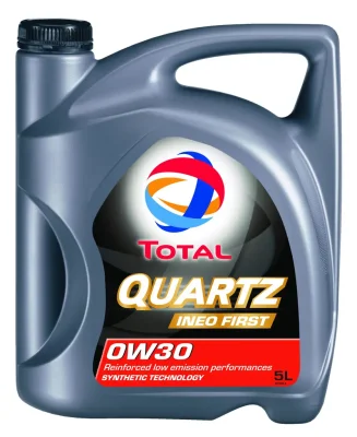 Моторное масло 0W30 синтетическое Quartz Ineo First 5 л TOTAL 183106