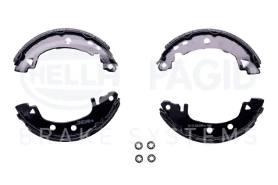 8DB 355 001-061 BEHR/HELLA/PAGID Комплект тормозных колодок