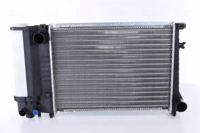 Радиатор, охлаждение двигателя NISSENS 60735A