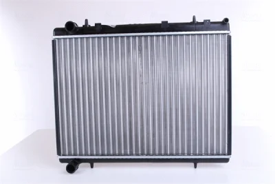 Радиатор, охлаждение двигателя NISSENS 63601
