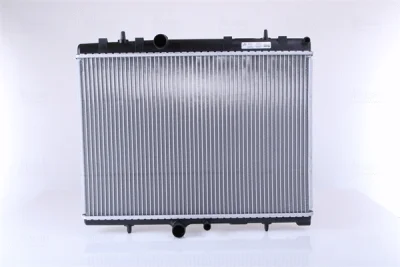 Радиатор, охлаждение двигателя NISSENS 63607A