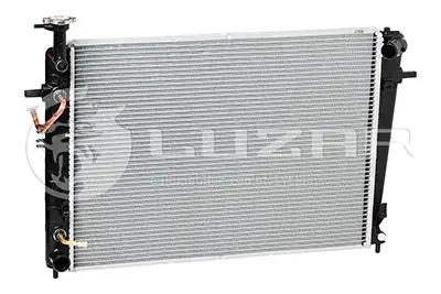 LRc 0885 LUZAR Радиатор, охлаждение двигателя