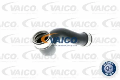 V10-2902 VAICO Трубка нагнетаемого воздуха
