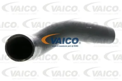 V30-2500 VAICO Трубка нагнетаемого воздуха