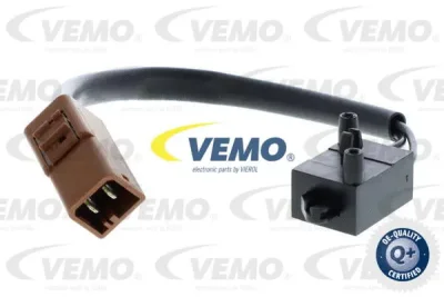 V22-73-0020 VEMO Выключатель, привод сцепления (Tempomat)