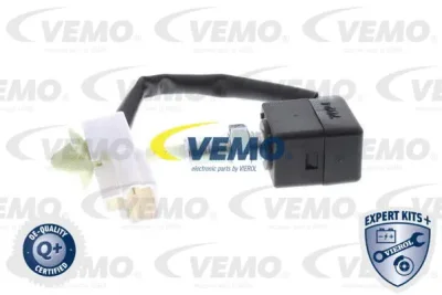 Выключатель, привод сцепления (Tempomat) VEMO V52-73-0022